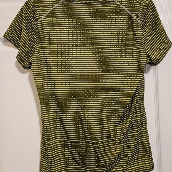 Xersion Performance Wear ladies top - Picture 2 of 9